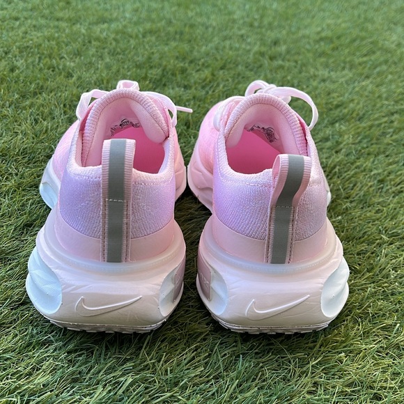 Nike ZoomX Invincible Run 3 Wide - Picture 3 of 5